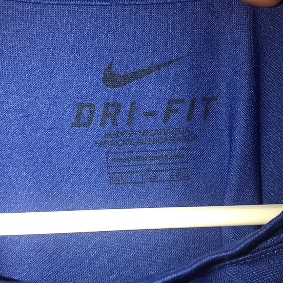 🤍Nike Top - Picture 3 of 3